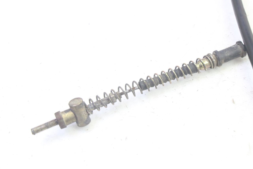 photo de REAR BRAKE CABLE LONGJIA DIGITA 4T 50 (2019 - 2022) - Zoom on usage condition