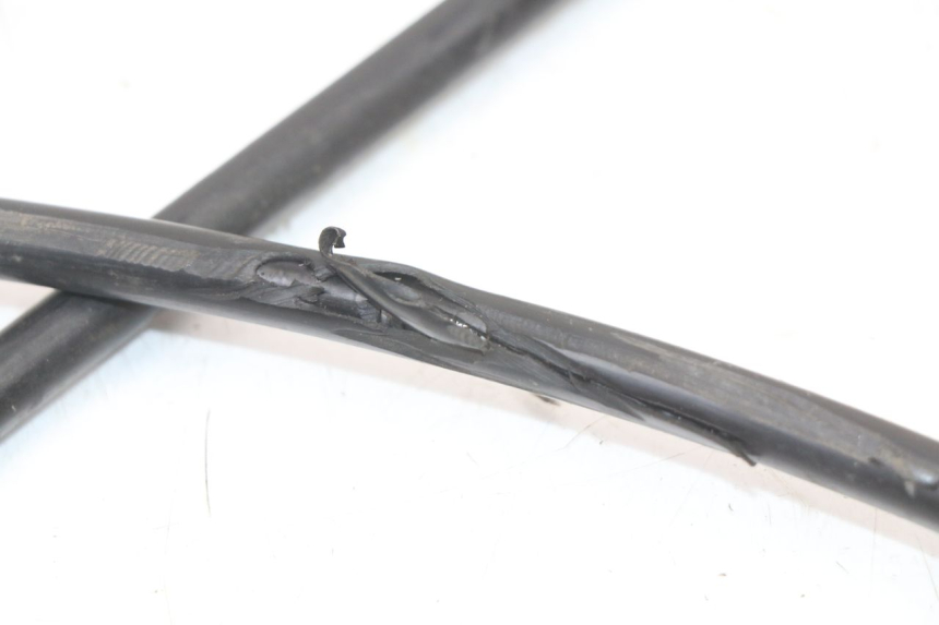 photo de REAR BRAKE CABLE SYM FIDDLE 2 50 (2008 - 2013) - Technical close-up