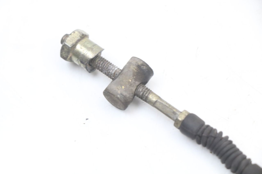photo de REAR BRAKE CABLE SYM FIDDLE 3 III 50 (2014 - 2020) - Zoom on usage condition
