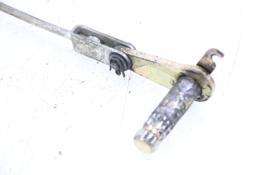 photo de REAR BRAKE CABLE HYOSUNG GF 125 (2001 - 2005) - Technical close-up