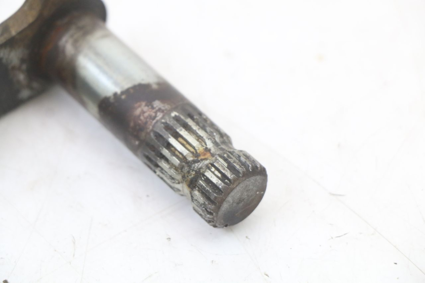 photo de REAR BRAKE CABLE SUZUKI GSX E 250 (1982 - 1983) - Fixing points details