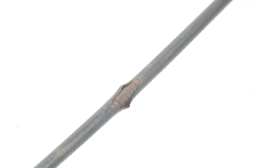 photo de REAR BRAKE CABLE PEUGEOT VIVACITY 100 (1999 - 2008) - Zoom on usage condition