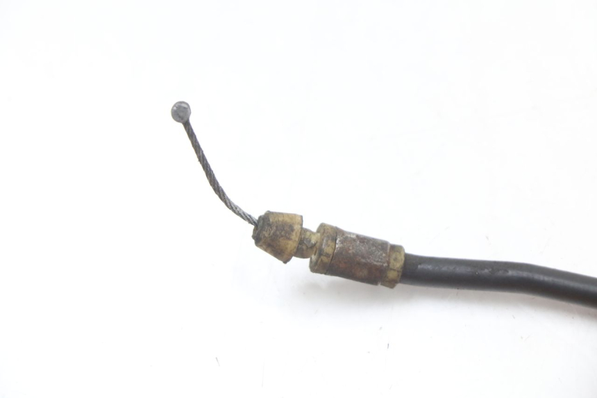 photo de SEAT OPENING CABLE SUZUKI BURGMAN 125 (2007 - 2014) - Zoom on usage condition
