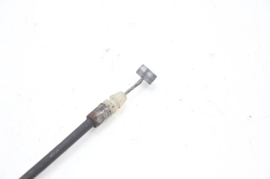 photo de SEAT LOCK CABLE KEEWAY F-ACT NAKED 50 (2009 - 2014) - Zoom on usage condition