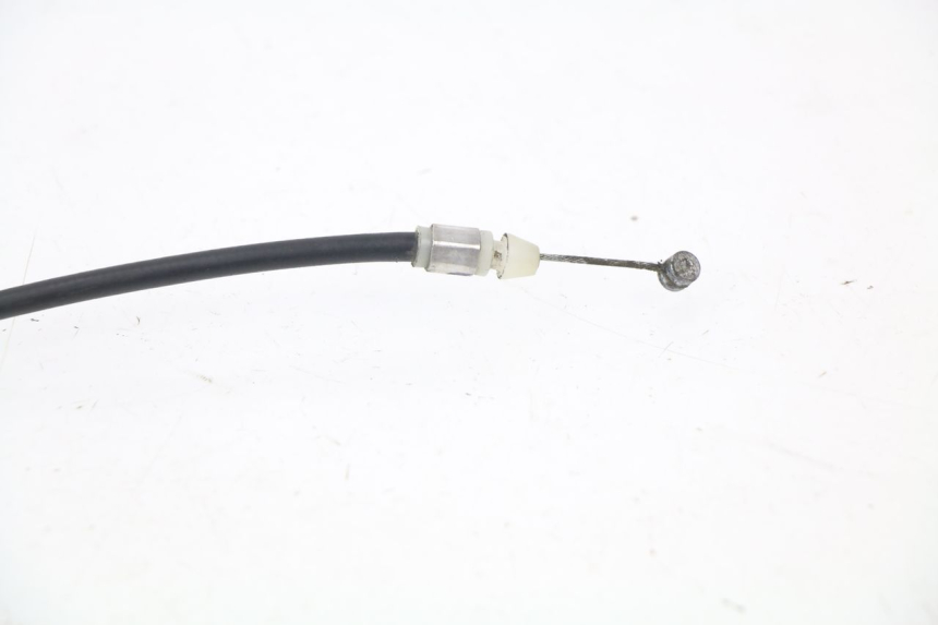 photo de SEAT OPENING CABLE YAMAHA FJR ABS 1300 (2006 - 2012) - Zoom on usage condition
