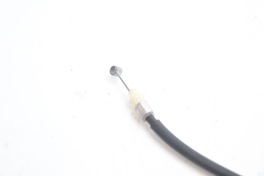 photo de SEAT LOCK CABLE YAMAHA FJR 1300 (2001 - 2005) - Zoom on usage condition