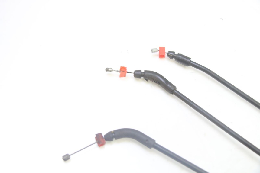 photo de SEAT LOCK CABLE PIAGGIO MP3 LT 300 (2010 - 2016) - Zoom on usage condition