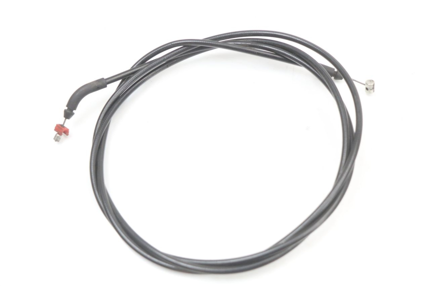 photo de SEAT LOCK CABLE PIAGGIO MP3 500 (2011 - 2015) - Zoom on usage condition