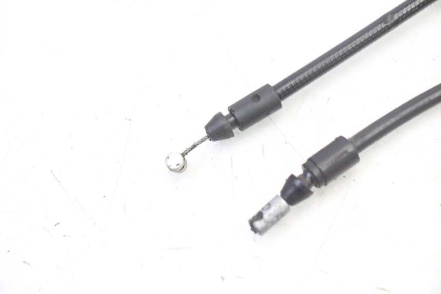 photo de SEAT LOCK CABLE PIAGGIO MP3 500 (2014 - 2017) - Fixing points details