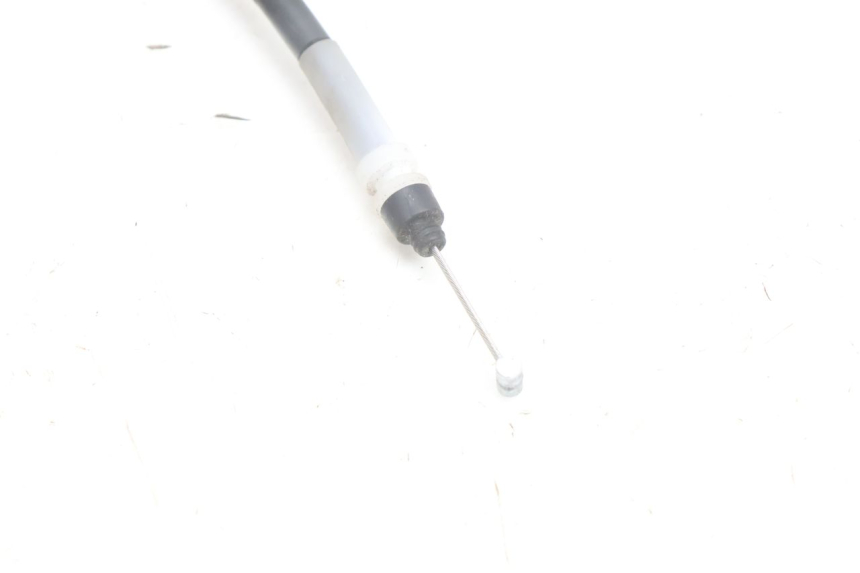 photo de SEAT LOCK CABLE YAMAHA N-MAX NMAX 125 (2021 - 2024) - Fixing points details