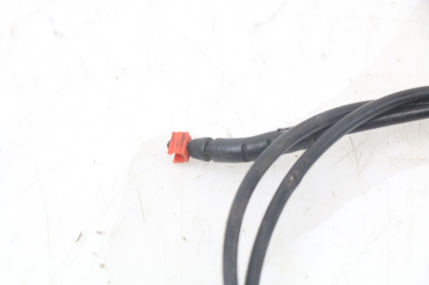 photo de SEAT OPENING CABLE PIAGGIO MP3 LT 400 (2007 - 2012) - Fixing points details