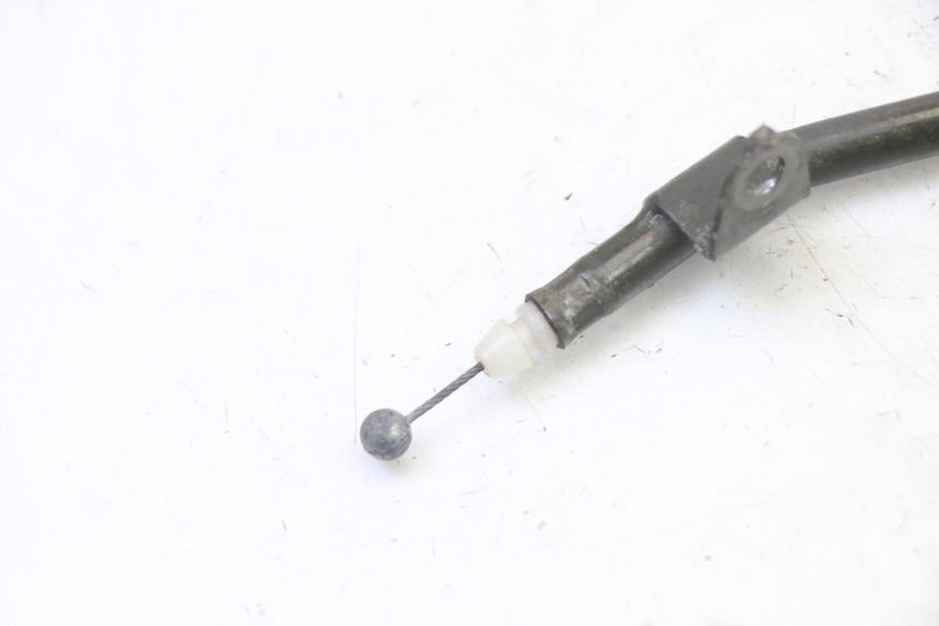 photo de SEAT LOCK CABLE SUZUKI SV S 650 (2003 - 2009) - Zoom on usage condition