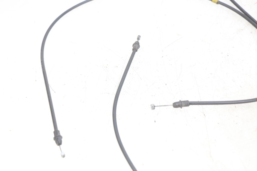 photo de SEAT OPENING CABLE PIAGGIO XEVO - X EVO 125 (2007 - 2017) - Product overview