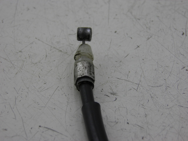 photo de SEAT LOCK CABLE YAMAHA FZS FAZER 600 (1998 - 2001) - Component detail