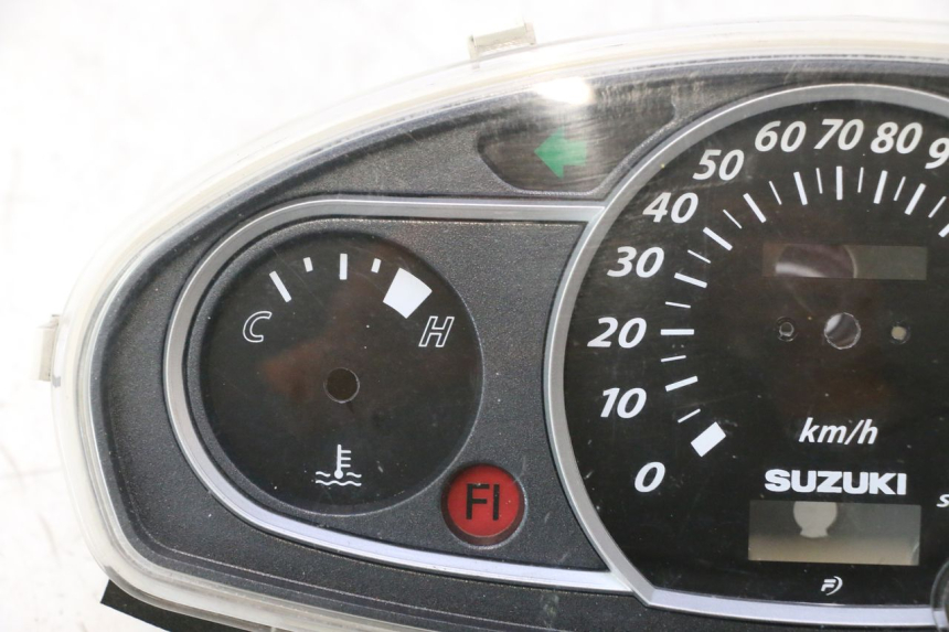 photo de SPEEDOMETER LENSE SUZUKI BURGMAN 125 (2007 - 2014) - Component detail