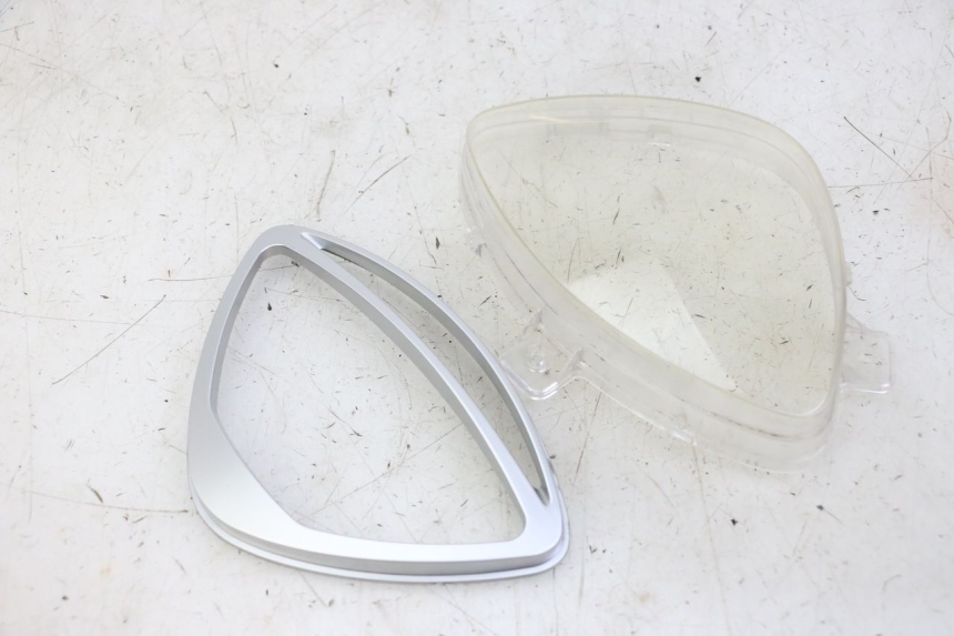 photo de SPEEDOMETER LENSE JM MOTORS EVOLIS 4T 50 (2018 - 2022) - Fixing points details