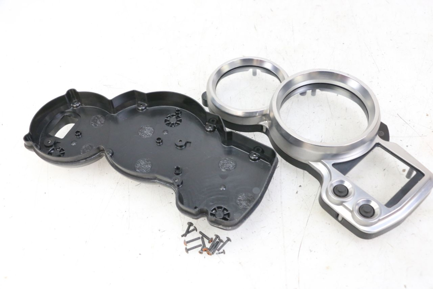 photo de SPEEDOMETER LENSE YAMAHA FJR ABS 1300 (2006 - 2012) - Component detail