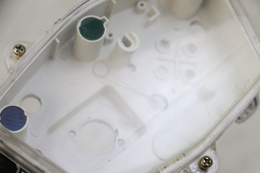 photo de SPEEDOMETER COVER PEUGEOT KISBEE 4T 50 (2018 - 2022) - Component detail