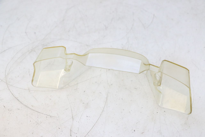 photo de TAIL LIGHT LENSE MBK BOOSTER ROCKET 50 (1995 - 1998) - Alternative perspective
