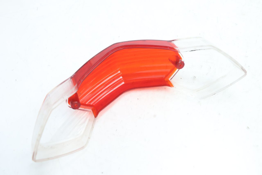 photo de REAR LIGHT LENS PEUGEOT KISBEE 2T 50 (2010 - 2017) - Alternative perspective
