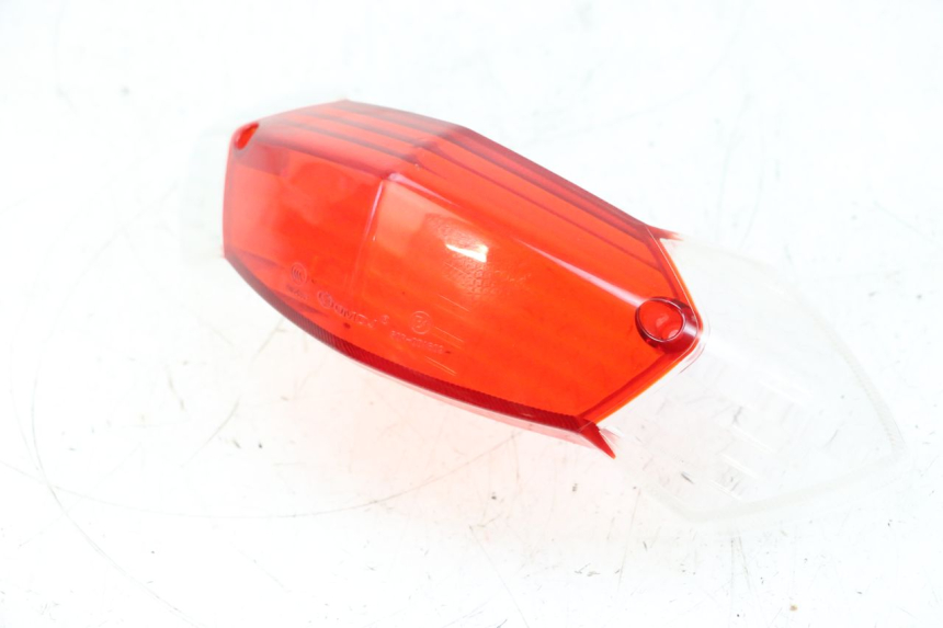 photo de TAIL LIGHT LENSE PEUGEOT KISBEE 4T 50 (2010 - 2017) - Component detail