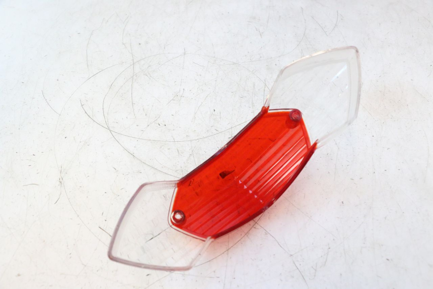 photo de TAIL LIGHT LENSE PEUGEOT KISBEE 4T 50 (2018 - 2022) - Checked used part