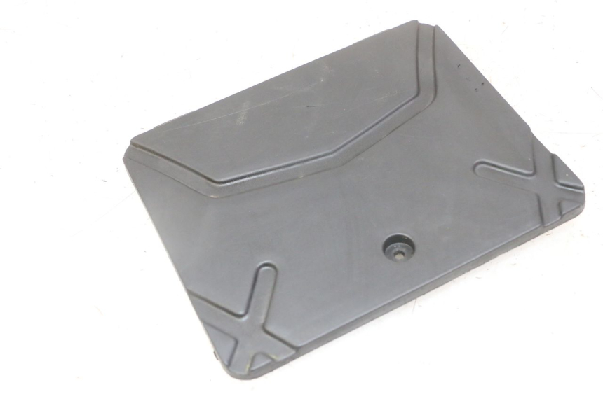 photo de BATTERY COVER KYMCO AGILITY 4T 50 (2005 - 2018) - Main view