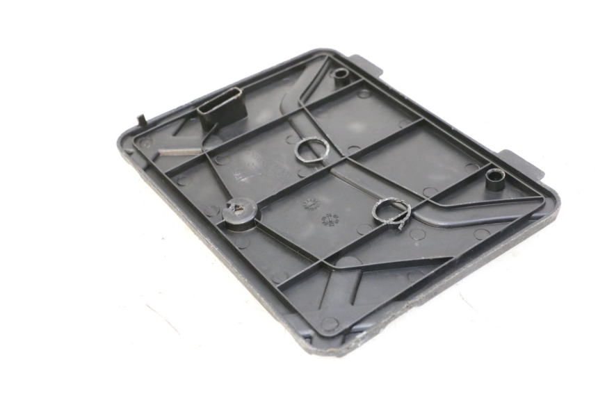 photo de BATTERY COVER KYMCO AGILITY 4T 50 (2005 - 2018) - Component detail