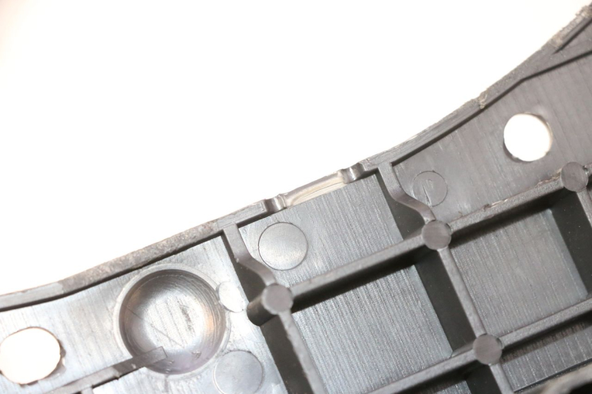 photo de BATTERY COVER SUZUKI BURGMAN 125 (2007 - 2014) - Component detail