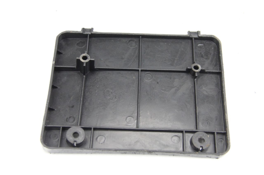 photo de BATTERY COVER JMSTAR CJ12M 125 (2005 - 2007) - Component detail
