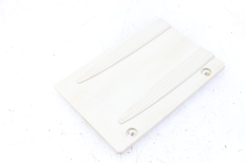 photo de BATTERY COVER EUROCKA RETRO 50 (2007 - 2014) - Component detail