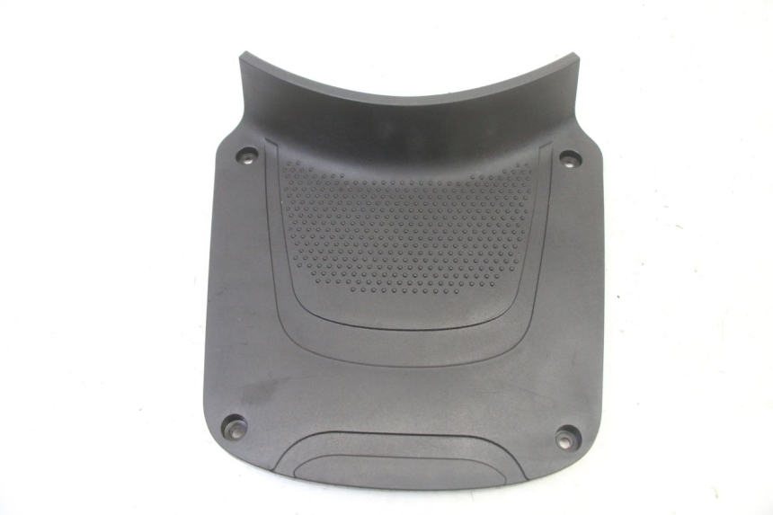 photo de BATTERY COVER SYM FIDDLE 3 III 125 (2014 - 2020) - Zoom on usage condition