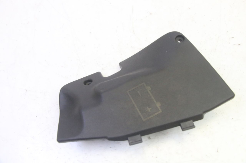 photo de BATTERY COVER PIAGGIO FLY 4T 50 (2013 - 2017) - Main view