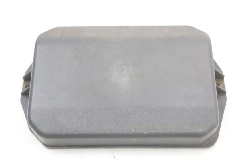 photo de BATTERY COVER PIAGGIO LIBERTY 4T 50 (2004 - 2008) - Component detail