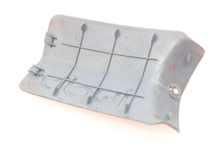 photo de BATTERY COVER PEUGEOT LUDIX 50 (2008 - 2017) - Component detail