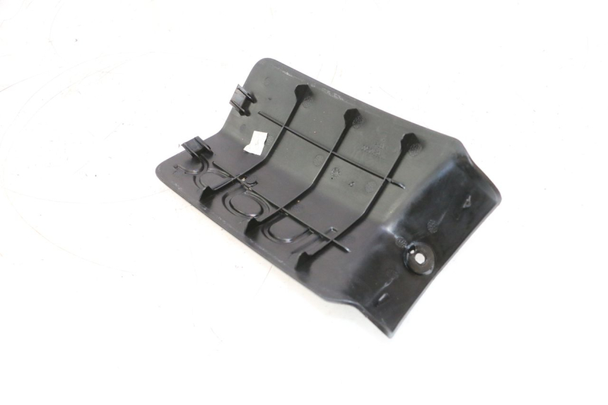 photo de BATTERY COVER PEUGEOT LUDIX 50 (2008 - 2017) - Component detail
