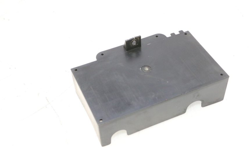 photo de BATTERY COVER KYMCO MOVIE S 125 (2009 - 2018) - Markings and original references