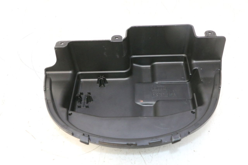 photo de BATTERY COVER PIAGGIO MP3 500 (2016 - 2018) - Alternative perspective