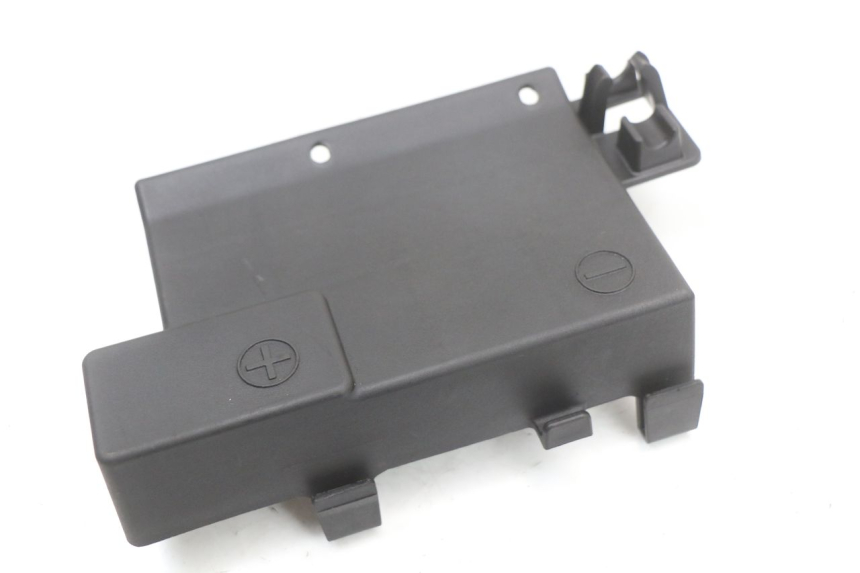 photo de BATTERY COVER MOTO GUZZI NORGE 8V GT 1200 (2011 - 2016) - Component detail