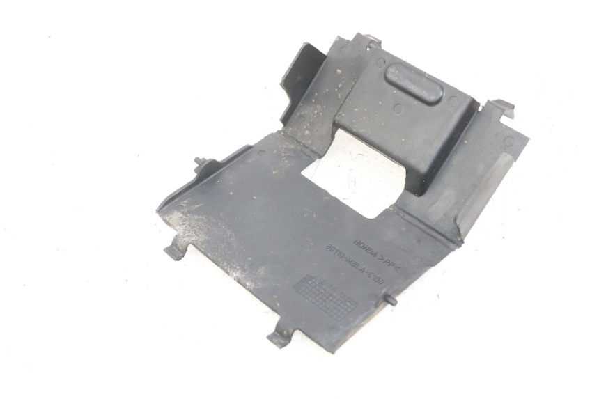 photo de BATTERY COVER HONDA NTV DEAUVILLE 650 (1998 - 2001) - Component detail