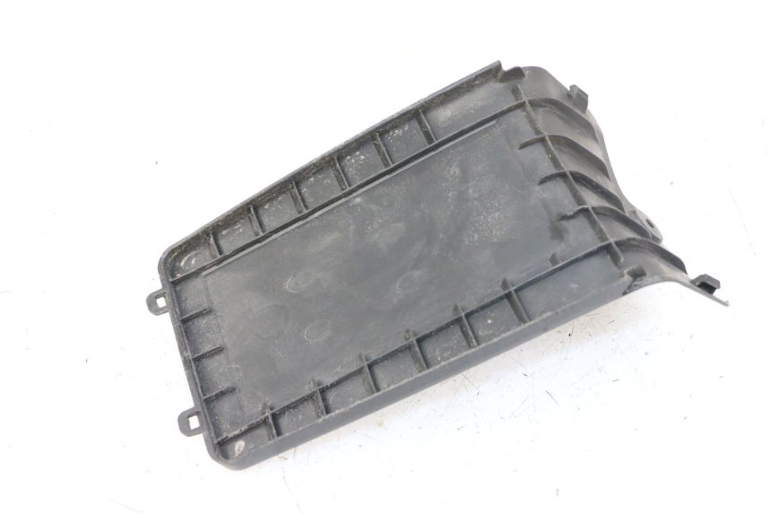 photo de BATTERY COVER PEUGEOT KISBEE 4T 50 (2018 - 2022) - Component detail