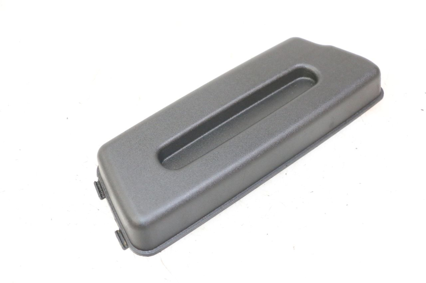 photo de BATTERY COVER PIAGGIO FLY 2T 50 (2004 - 2017) - Main view