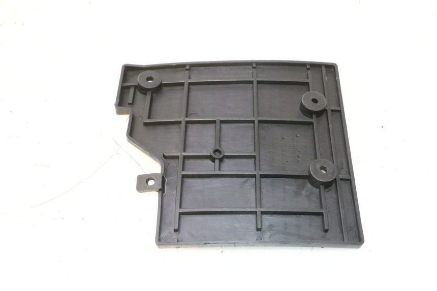photo de BATTERY COVER TNT MOTOR ROMA 10' 2T 50 (2011 - 2018) - Component detail