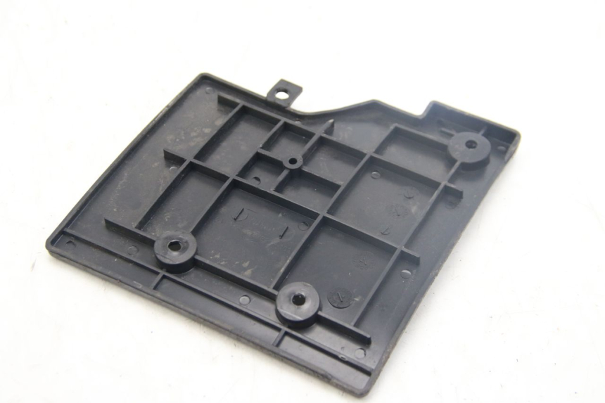 photo de BATTERY COVER TNT MOTOR ROMA 10' 4T 50 (2019 - 2022) - Alternative perspective