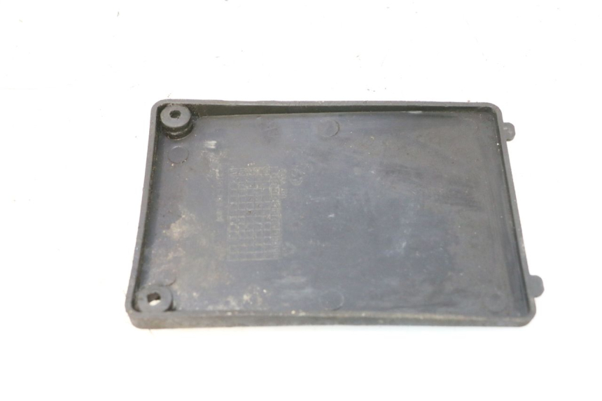 photo de BATTERY COVER KEEWAY RY6 2T 50 (2011 - 2019) - Component detail