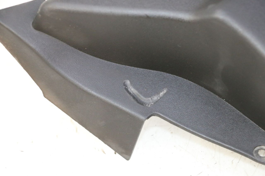 photo de BATTERY COVER YAMAHA X-CITY XCITY 125 (2007 - 2013) - Product overview