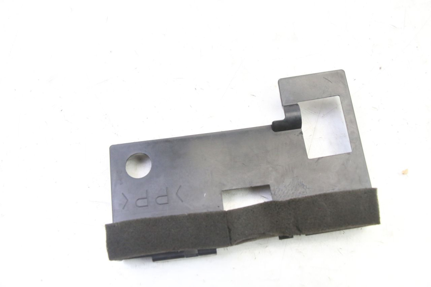 photo de BATTERY COVER YAMAHA XJ6 ABS 600 (2008 - 2016) - Alternative perspective