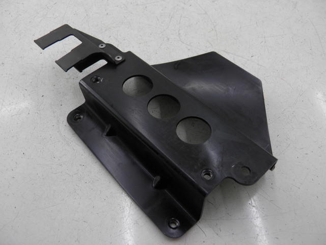 photo de BATTERY COVER YAMAHA TDM 900 (2004 - 2006) - Component detail