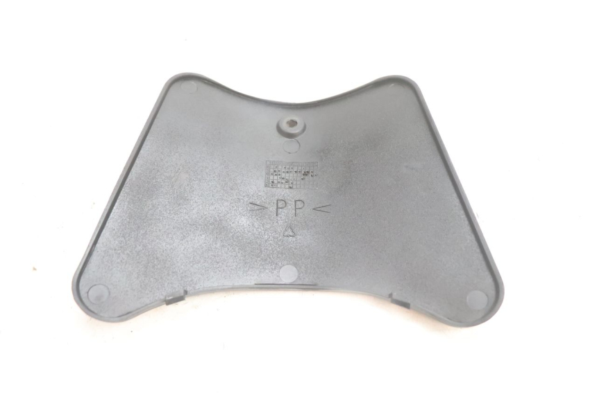 photo de BATTERY COVER YAMAHA YP MAJESTY 125 (2002 - 2006) - Alternative perspective