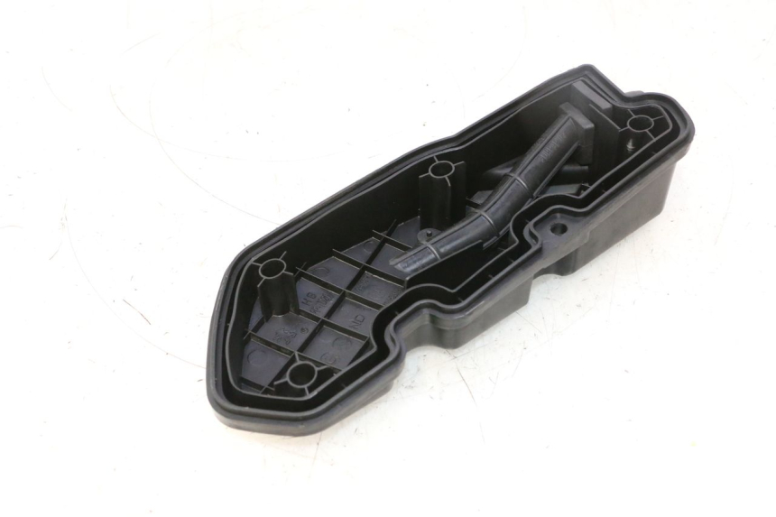 photo de BOX FILTER COVER PEUGEOT CITYSTAR 2T 50 (2018 - 2021) - Technical close-up